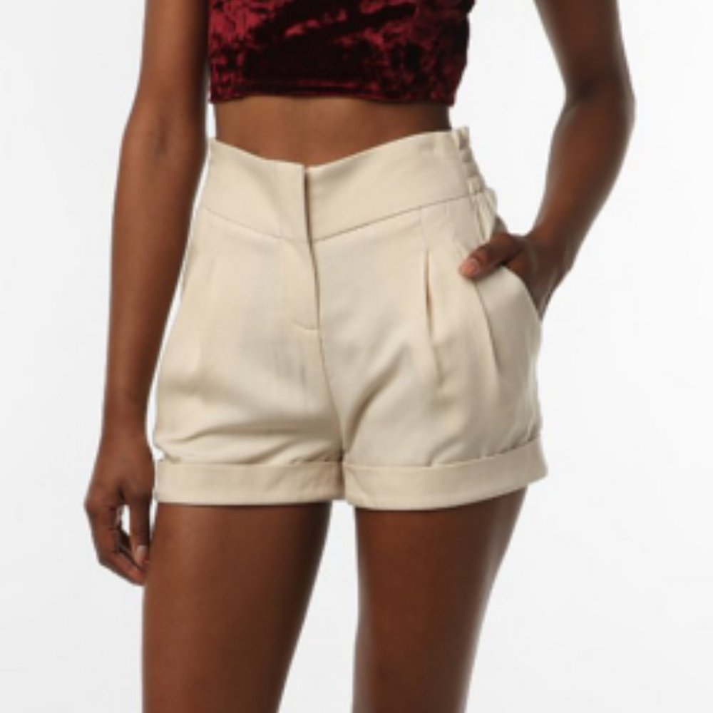 🌵Sparkle and Fade Urban Outfitters Shorts 6 NWOT